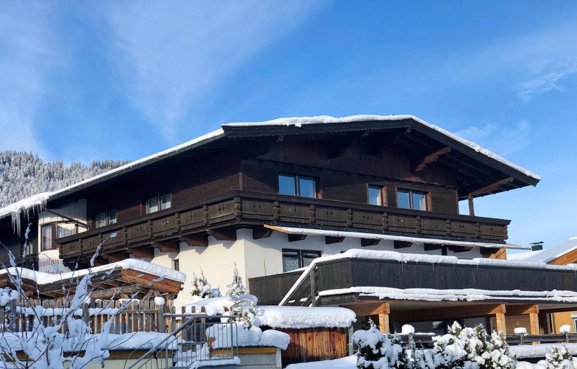 Pension Heidelberg - Fam Fuchs Hopfgarten im Brixental Exterior photo
